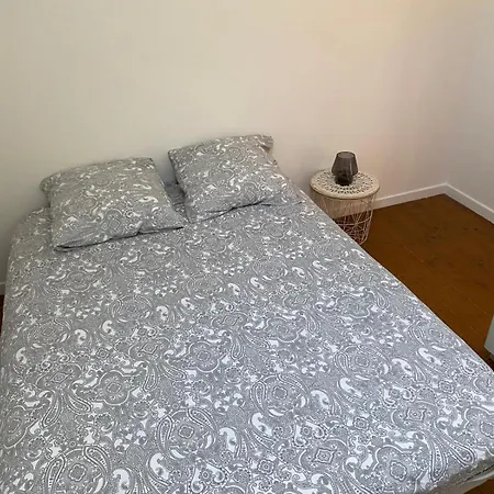Le Troyen Apartment *